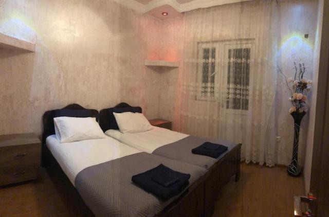 Mzeos House Hotell Batumi Eksteriør bilde